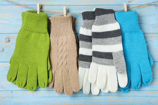 winter gloves image