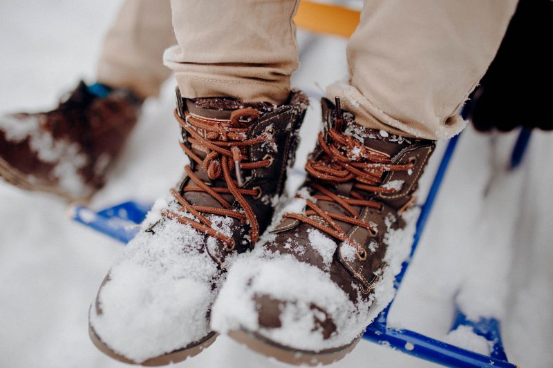 shoes-to-wear-in-winter-besides-boots