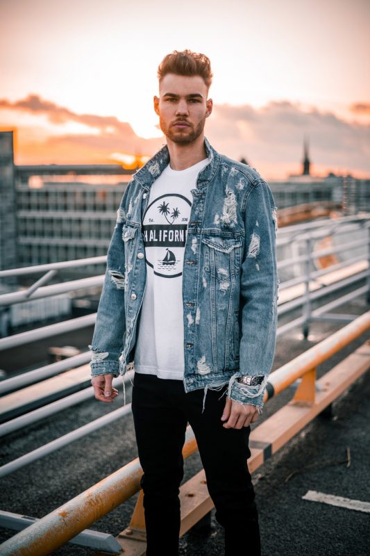 denim with printed tee