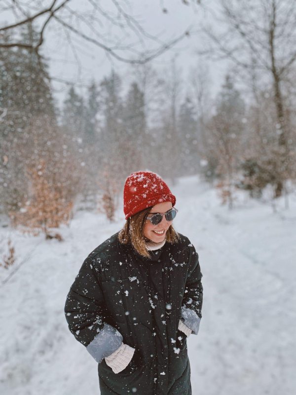 Student studying abroad enjoying winters in abroad