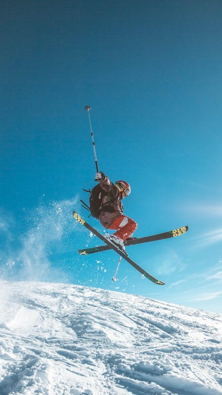 skiing in UK winter